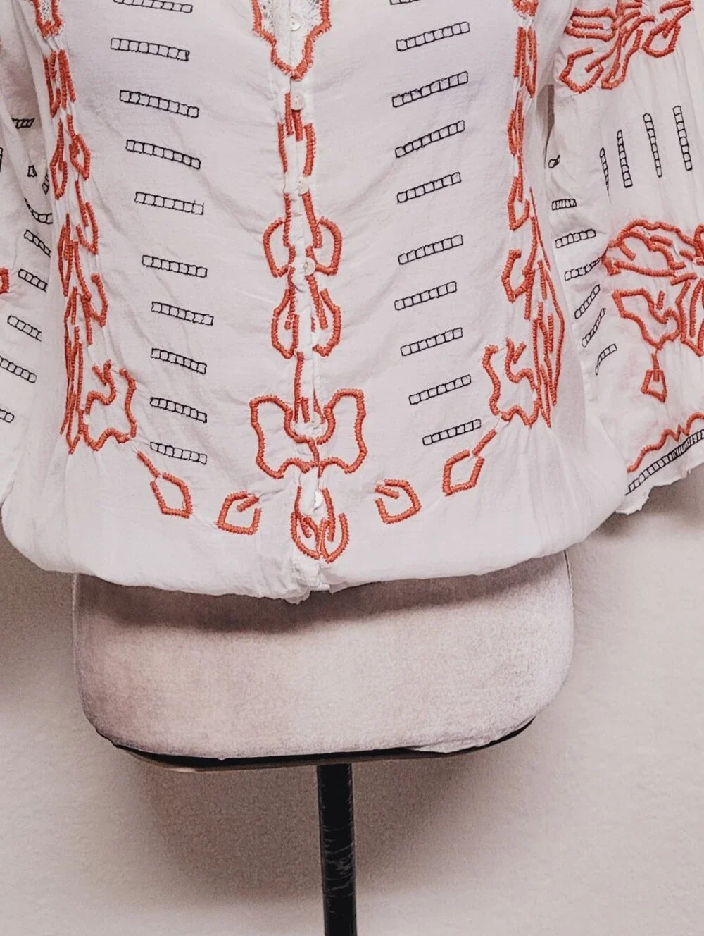Free People White Burnt Orange Floral Flared Quarter Sleeve Blousen Top XS